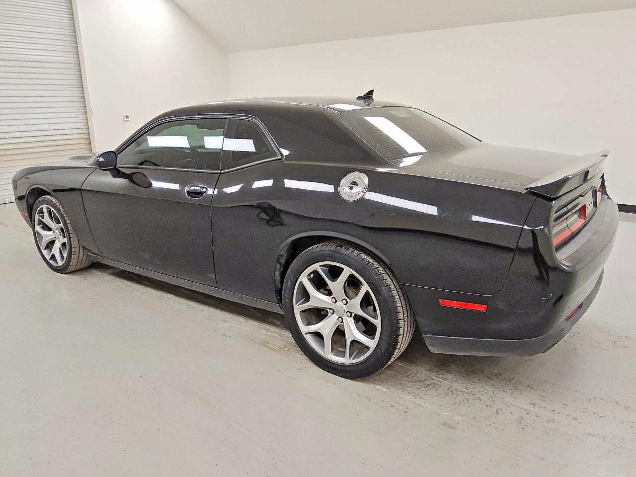 2C3CDZBG6FH913645 · 2015 DODGE CHALLENGER · 2/12