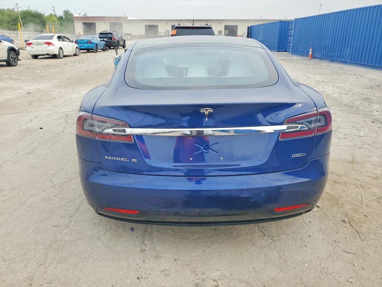 5YJSA1E20HF227353 · 2017 TESLA MODEL S · 6/14