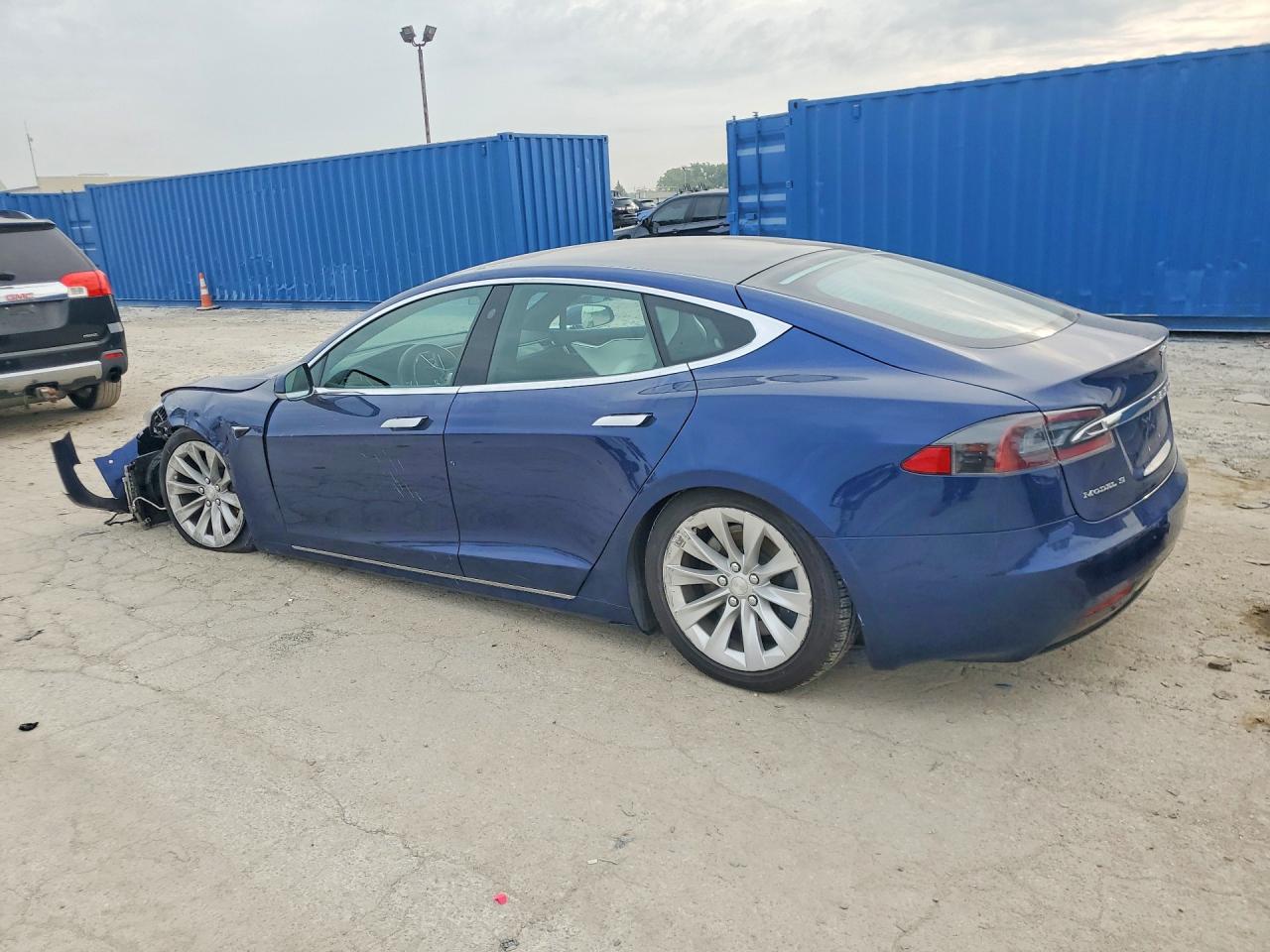 5YJSA1E20HF227353 · 2017 TESLA MODEL S · 2/14