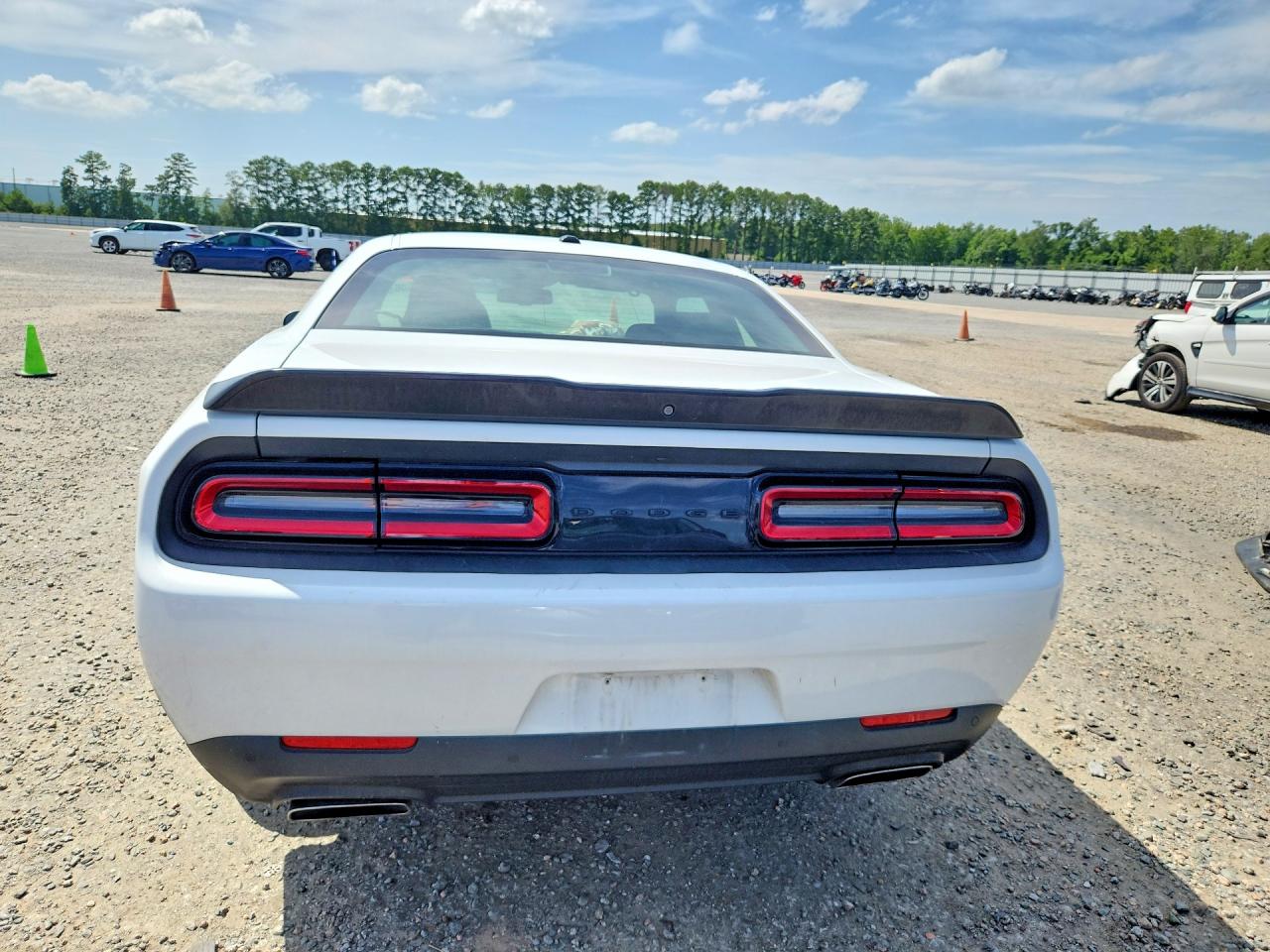 2C3CDZBT2NH233818 · 2022 DODGE CHALLENGER · 6/13