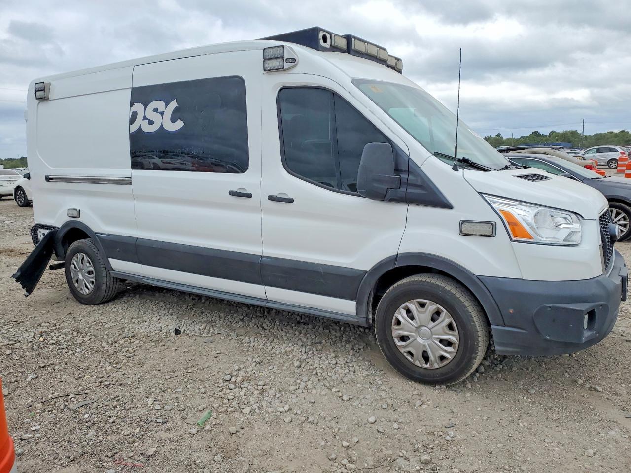 1FDBR1CG7NKA72933 · 2022 FORD TRANSIT · 4/14