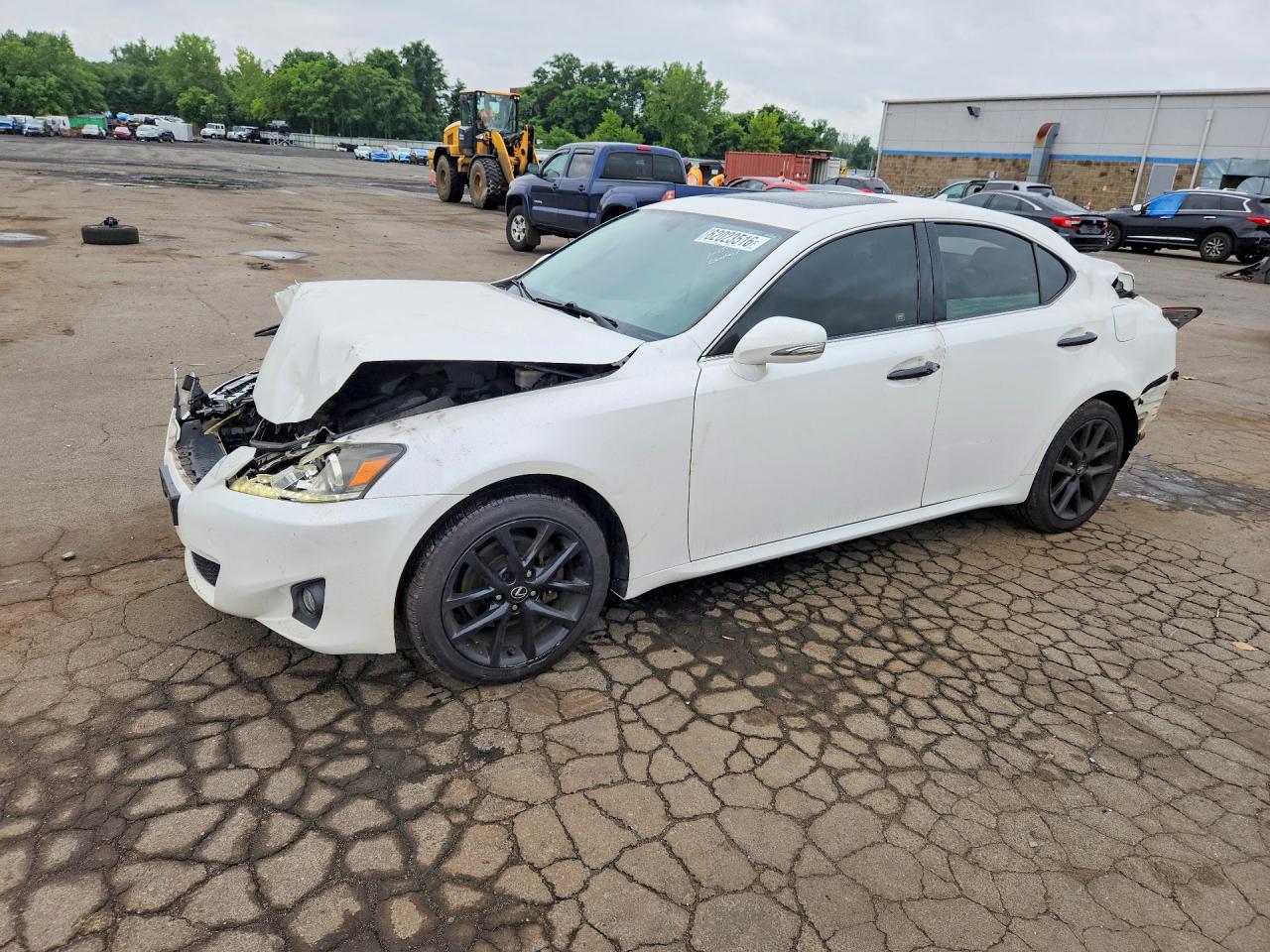 JTHCF5C22B5051817 · 2011 LEXUS IS