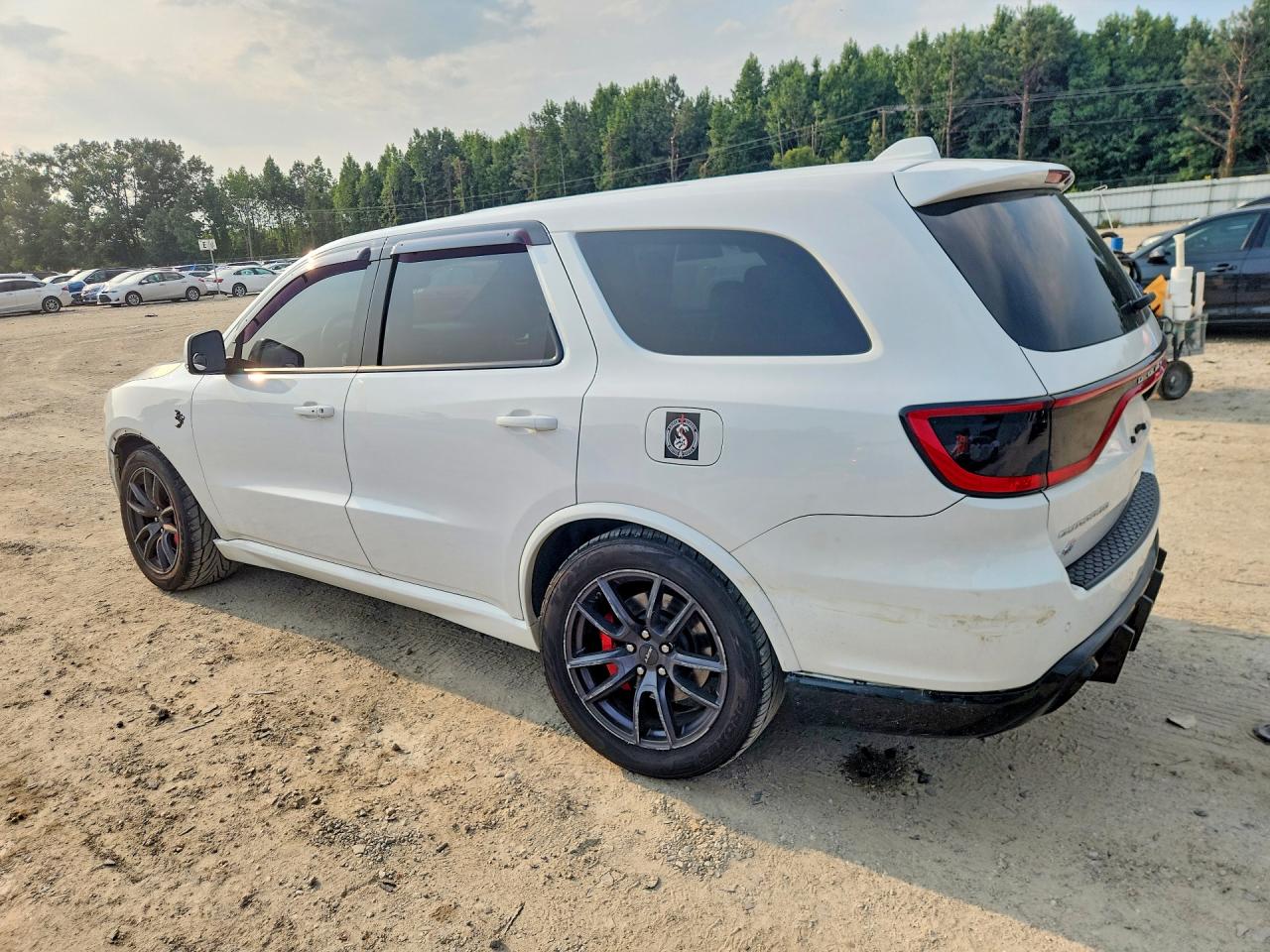 1C4SDJGJ4JC473174 · 2018 DODGE DURANGO · 2/13
