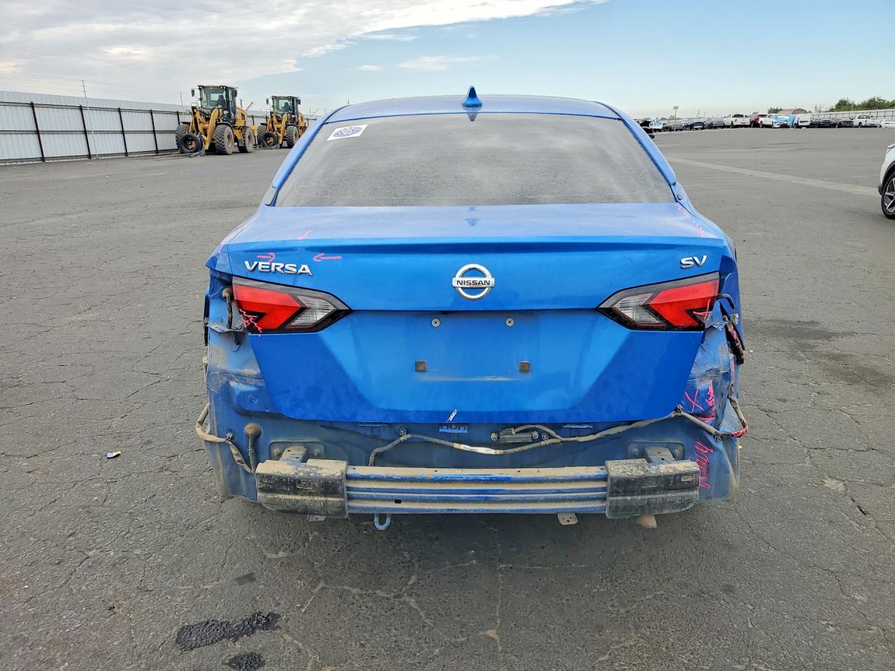 3N1CN8EV5ML826095 · 2021 NISSAN VERSA · 6/13