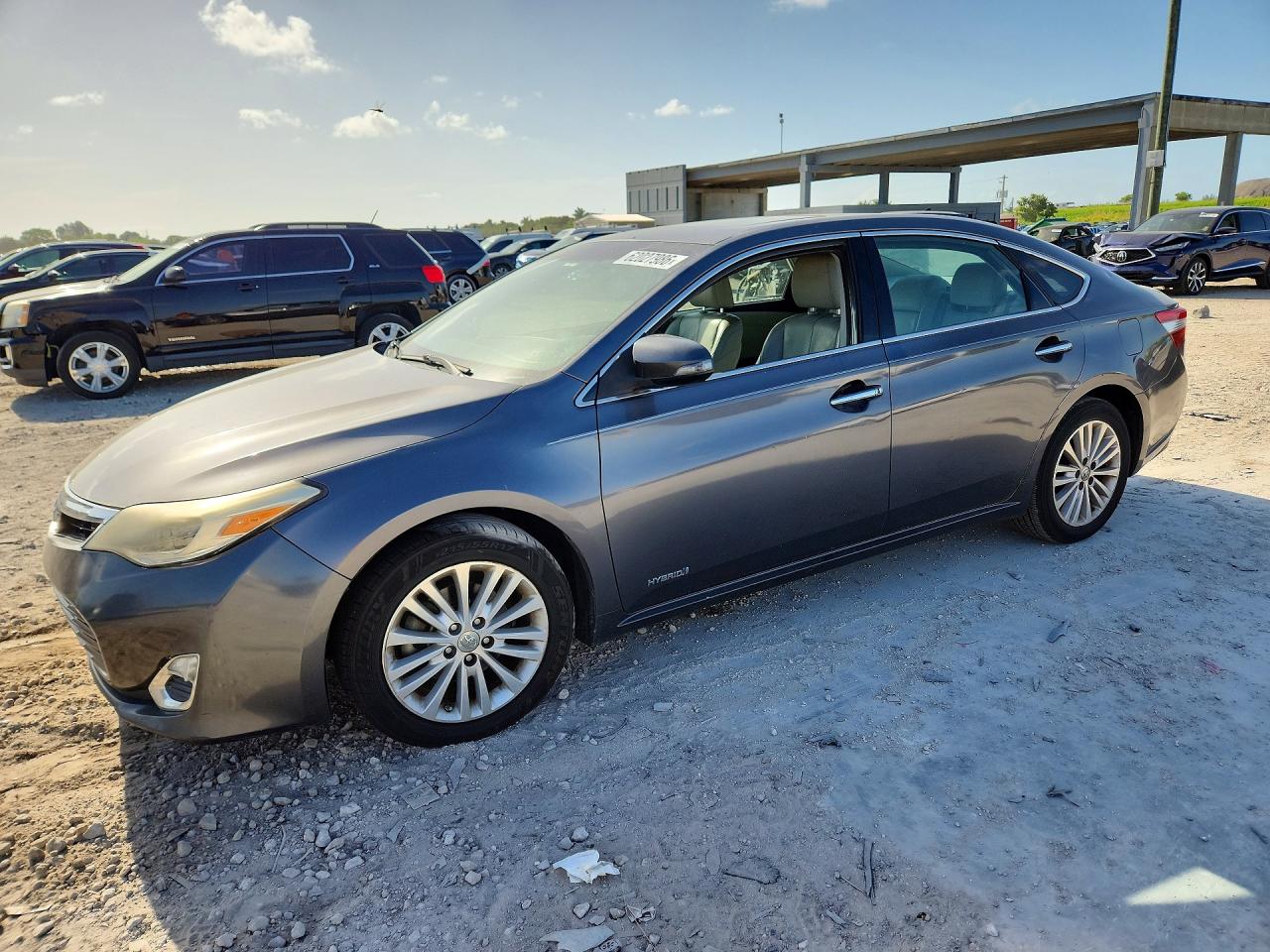 4T1BD1EB0DU016920 · 2013 TOYOTA AVALON HYBRID