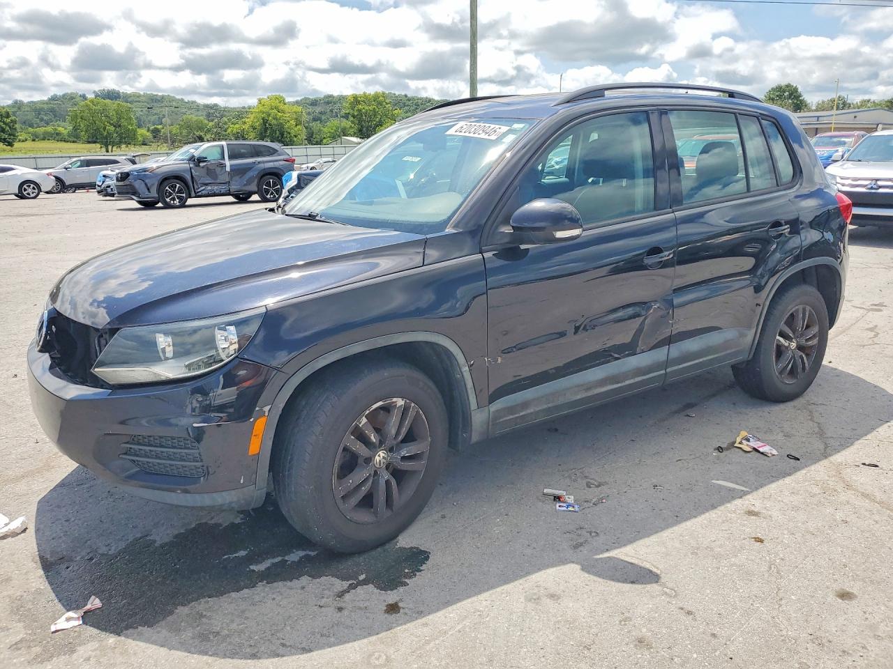 WVGBV7AX7GW548420 · 2016 VOLKSWAGEN TIGUAN