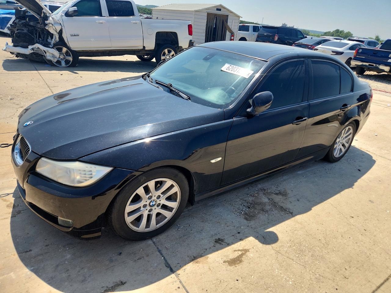 WBAPH53589A434084 · 2009 BMW 328