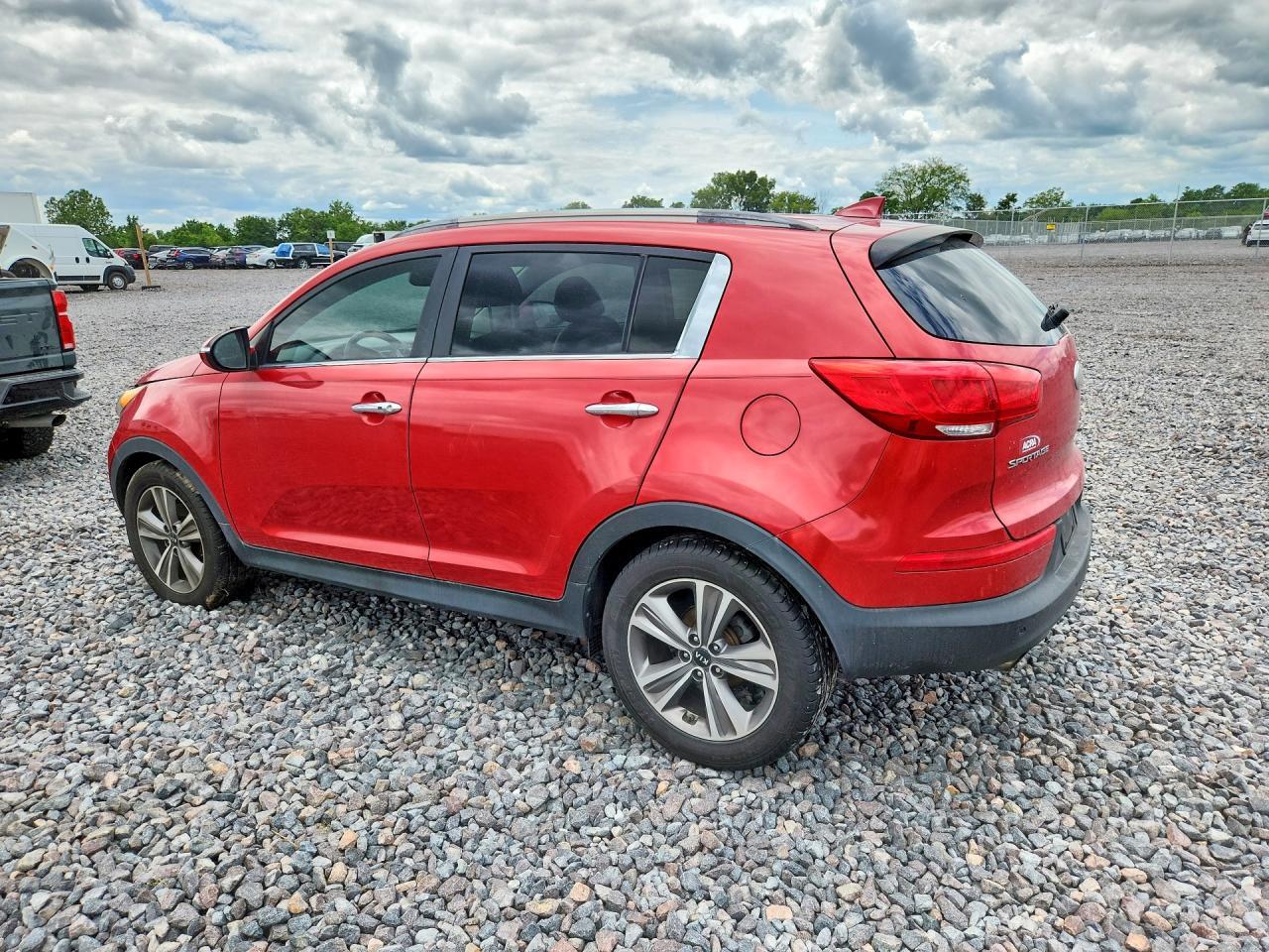 KNDPC3A69E7582947 · 2014 KIA SPORTAGE · 2/12