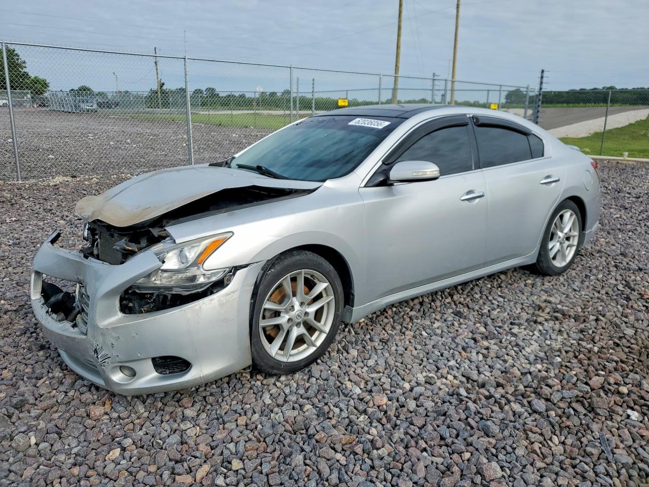 1N4AA5AP6AC821801 · 2010 NISSAN MAXIMA