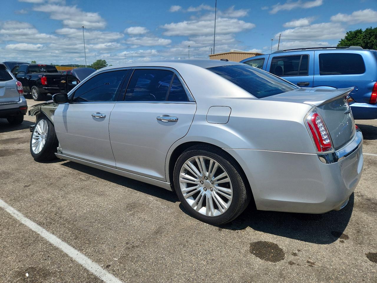 2C3CCACG5CH175593 · 2012 CHRYSLER 300 · 2/12