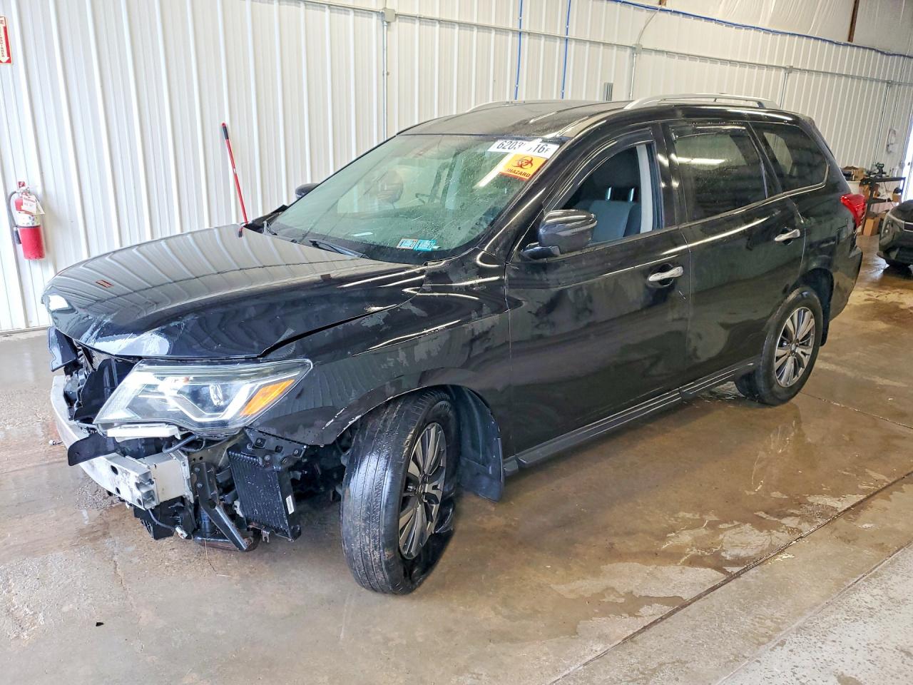 5N1DR2MM2JC635720 · 2018 NISSAN PATHFINDER