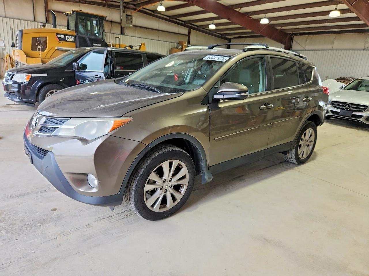 2T3DFREV1EW218105 · 2014 TOYOTA RAV4