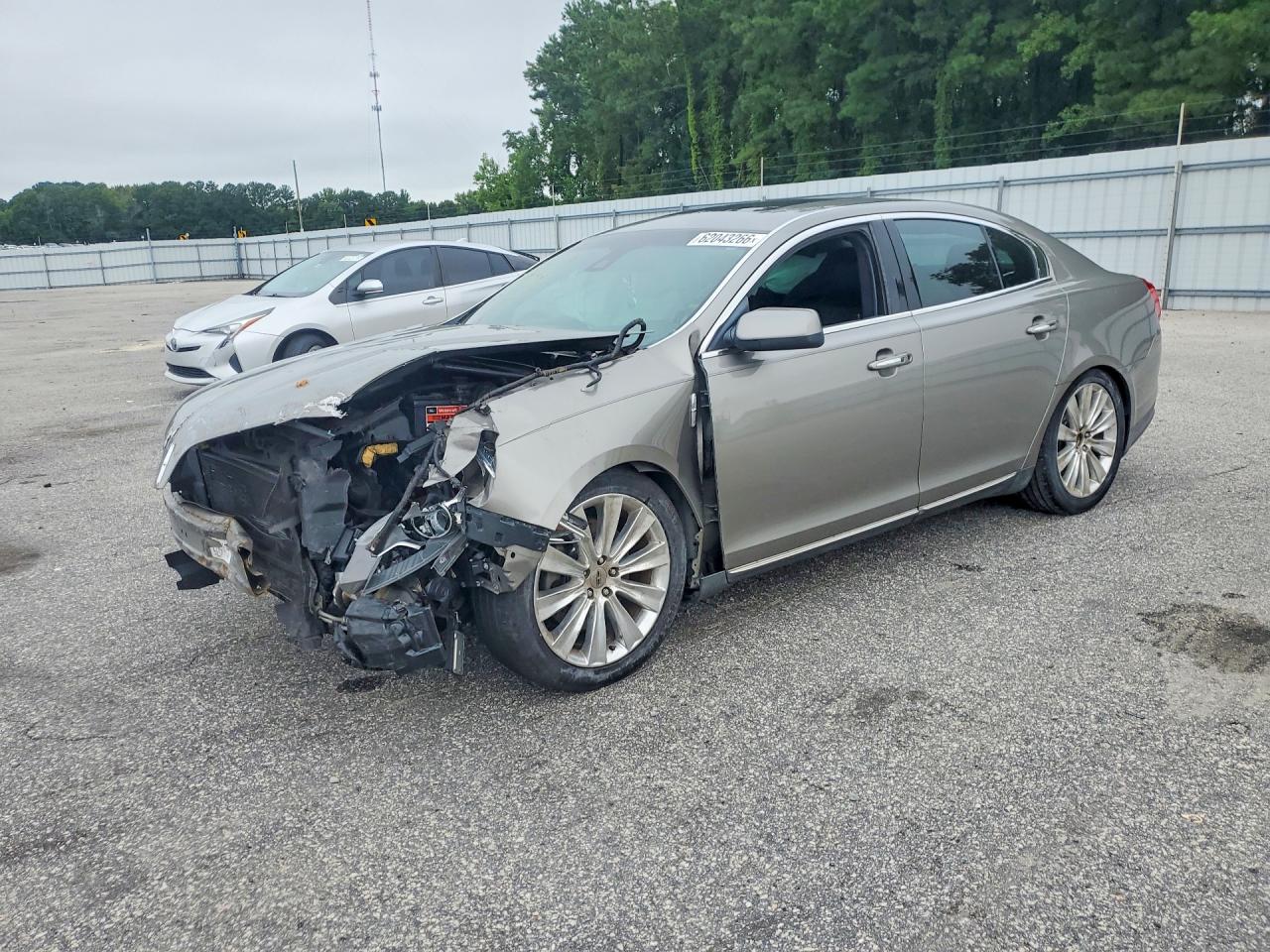 1LNHL9FT7FG607914 · 2015 LINCOLN MKS