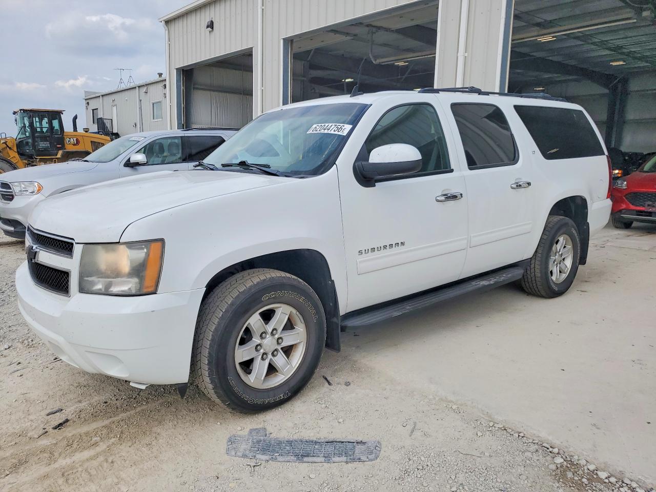 1GNSKJE39BR402312 · 2011 CHEVROLET SUBURBAN