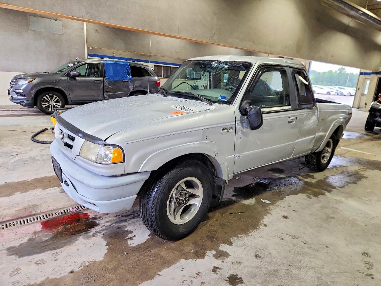 2002 MAZDA B3000
