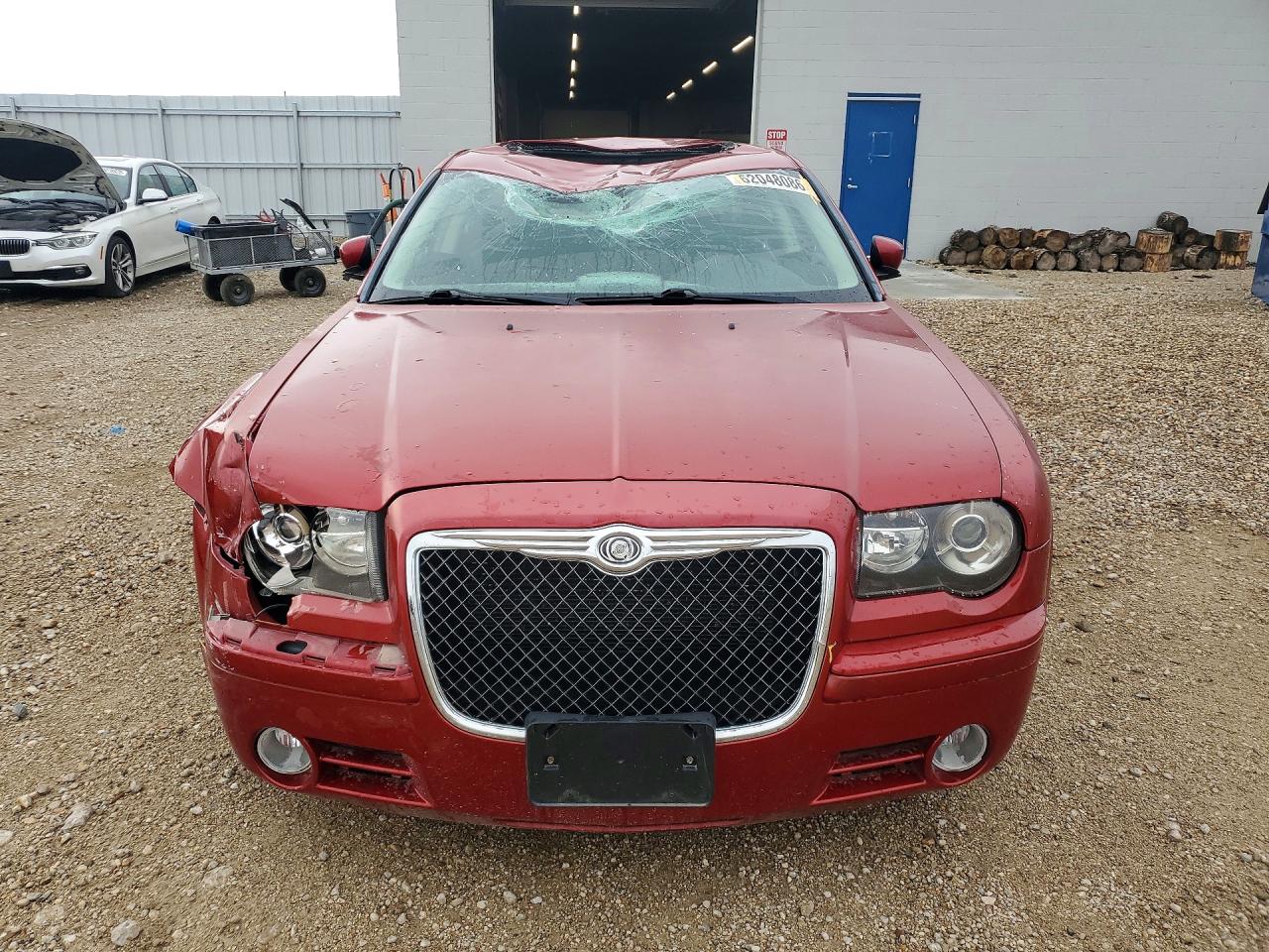 2C3CA9CT3AH238821 · 2010 CHRYSLER 300 · 5/12