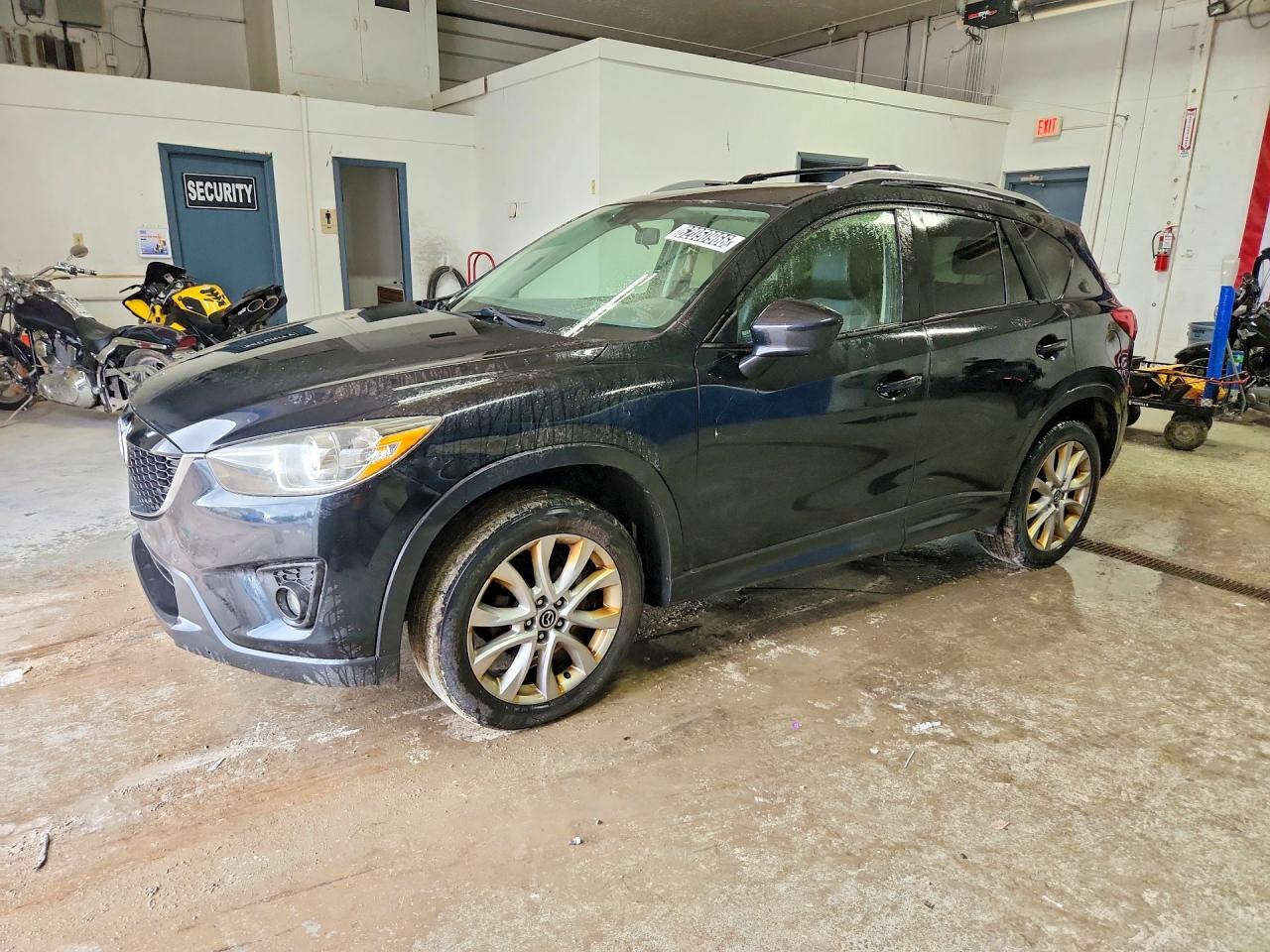 JM3KE4DY1F0456462 · 2015 MAZDA CX-5