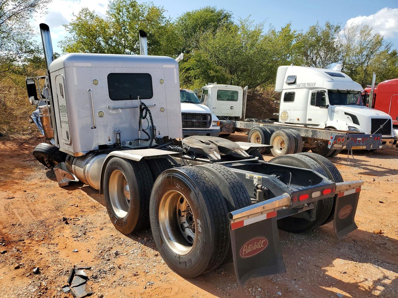 1XPXD49X1MD765063 · 2021 PETERBILT 389 · 2/14