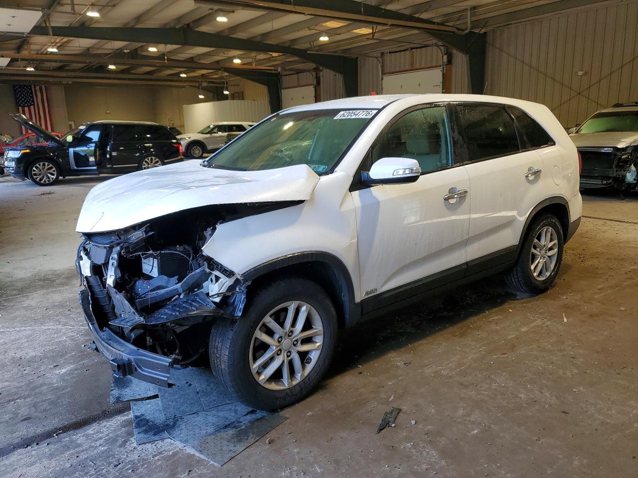 5XYKTCA63EG457598 · 2014 KIA SORENTO