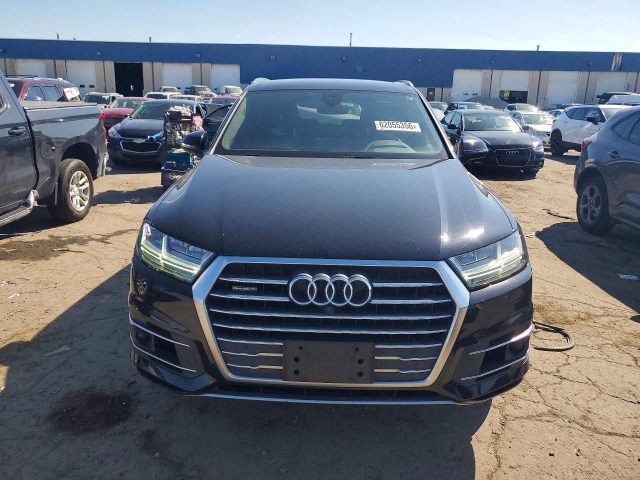 WA1LAAF75KD011652 · 2019 AUDI Q7 · 5/13