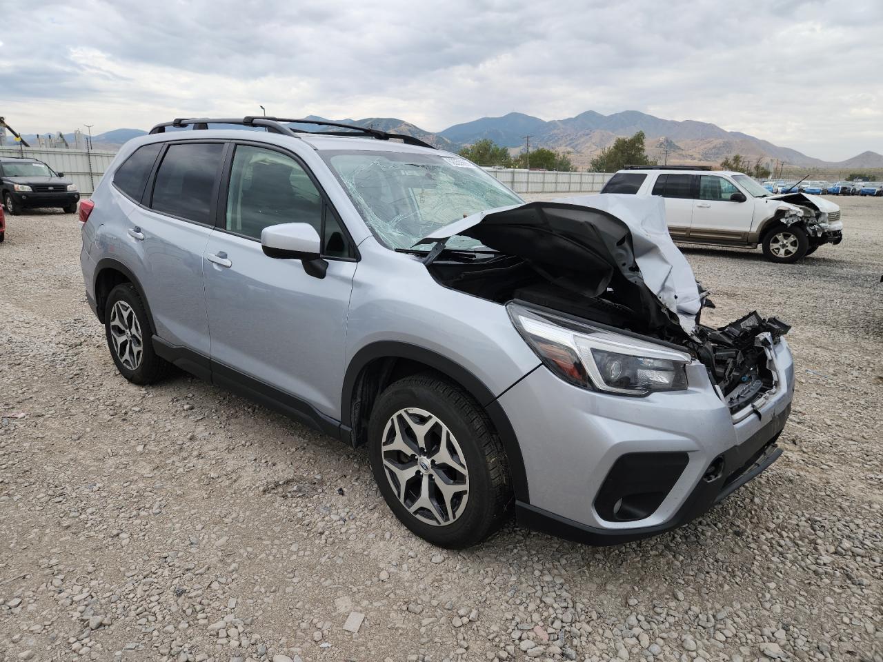 JF2SKAJC5MH446705 · 2021 SUBARU FORESTER · 4/12
