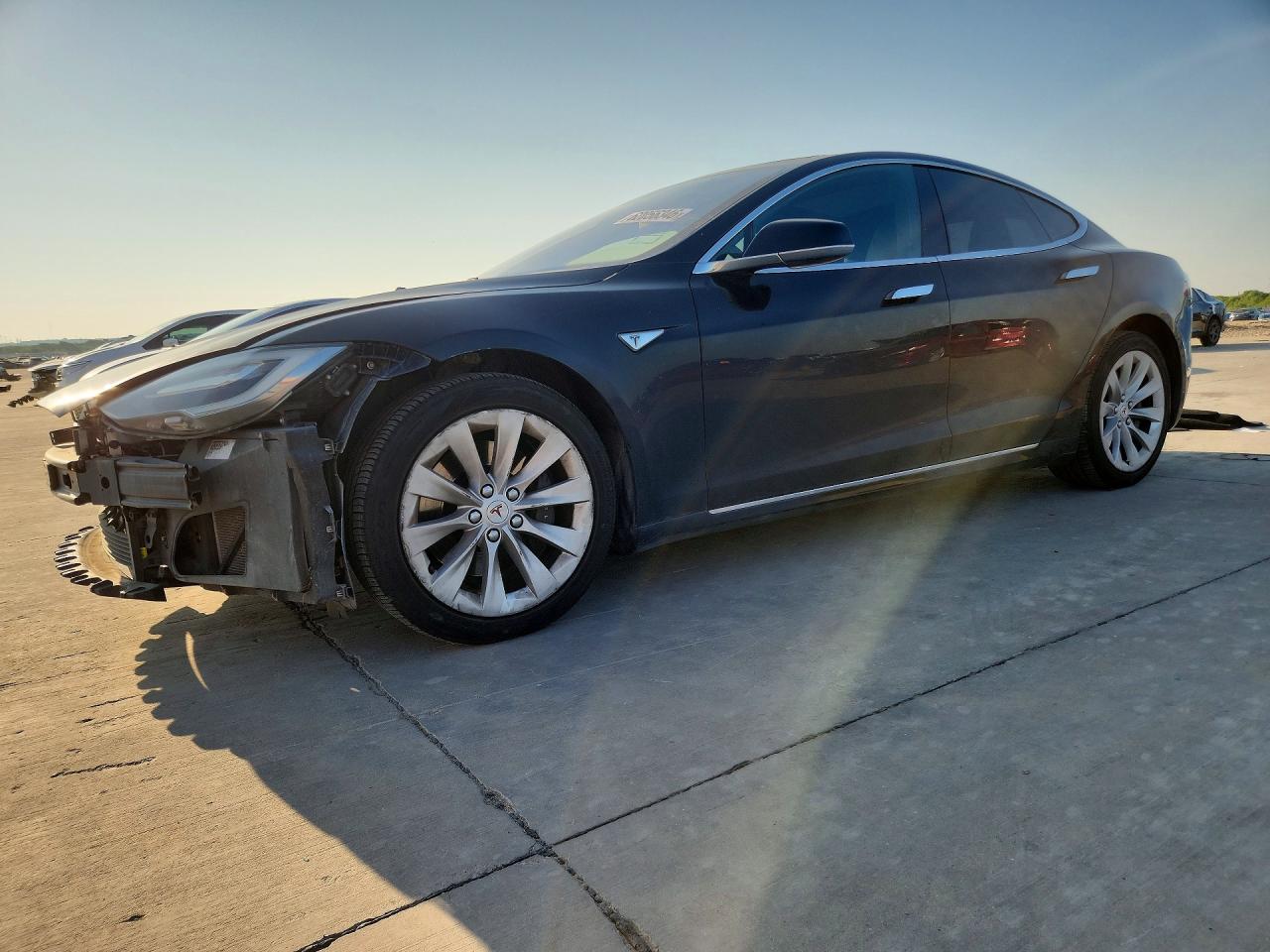 5YJSA1E24GF158181 · 2016 TESLA MODEL S
