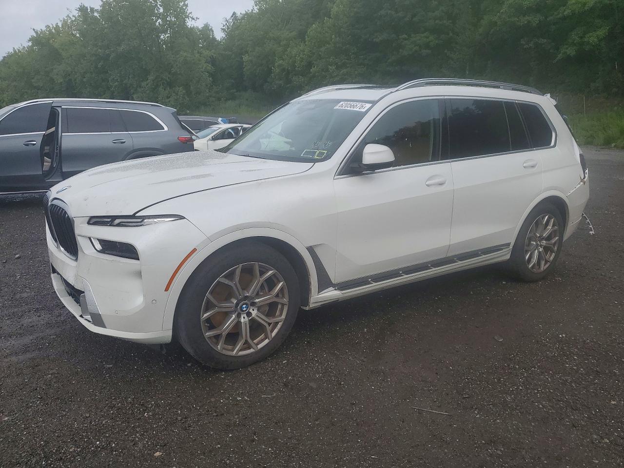 2024 BMW X7