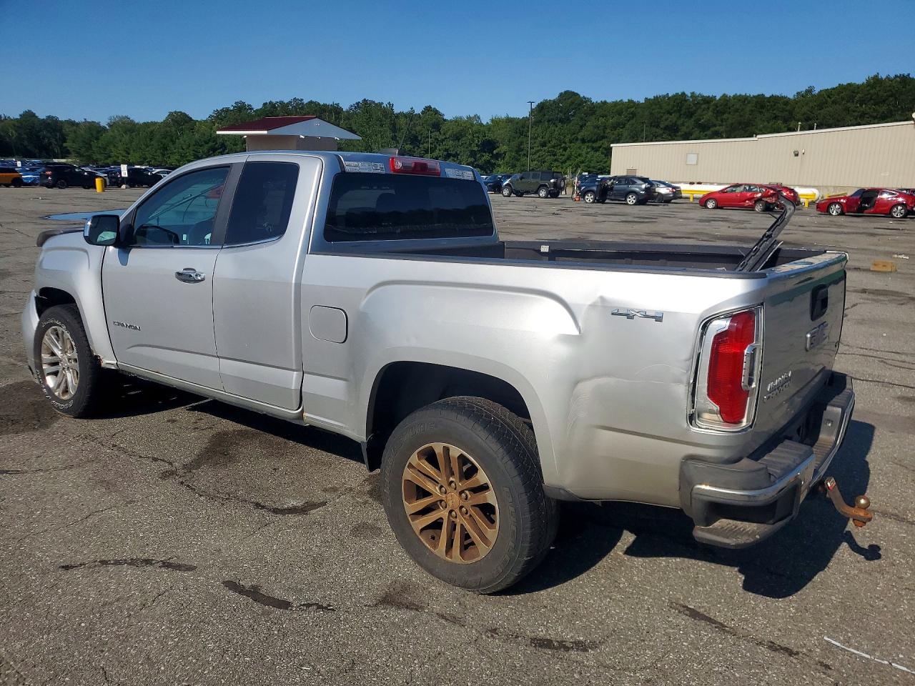 1GTH6CE38F1159387 · 2015 GMC CANYON · 2/12