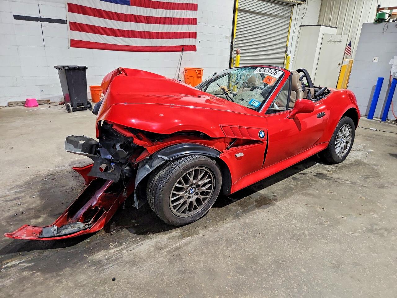 4USCH9340YLF83783 · 2000 BMW Z3