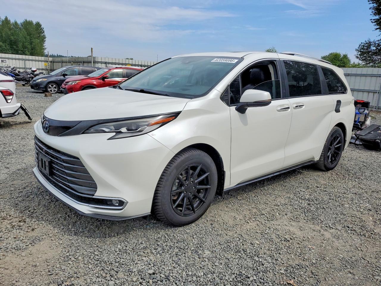 5TDESKFC6MS002643 · 2021 TOYOTA SIENNA