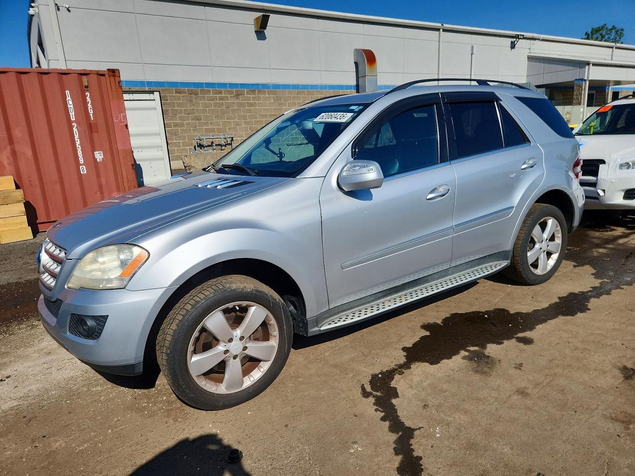 4JGBB8GB2AA563194 · 2010 MERCEDES-BENZ ML