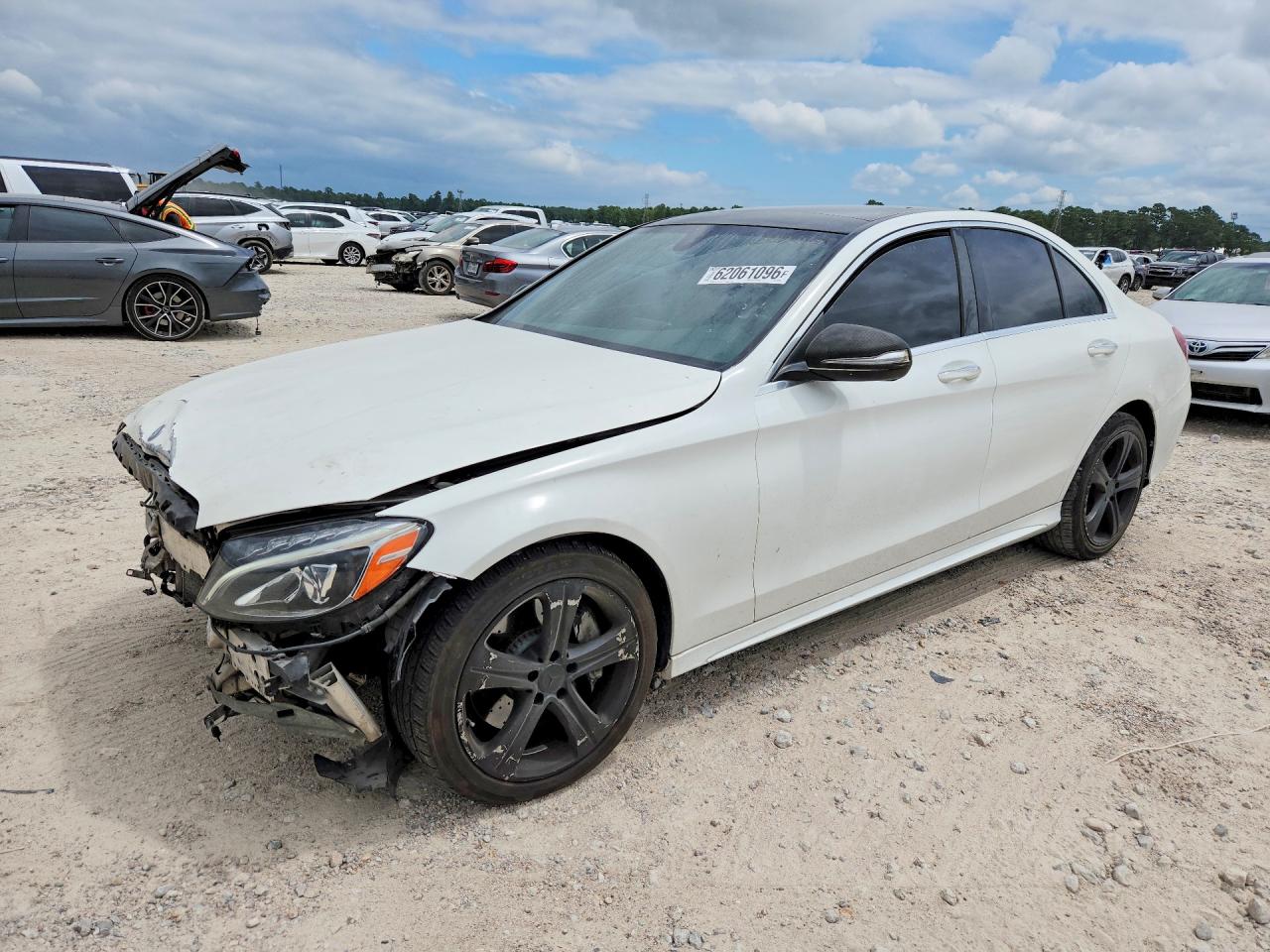 2015 MERCEDES-BENZ C