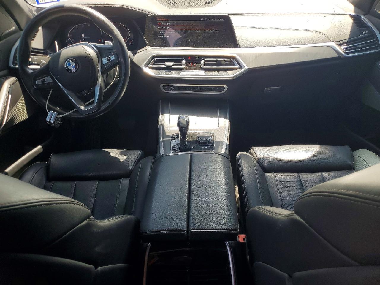 5UXJU2C55KLN67655 · 2019 BMW X5 · 8/13