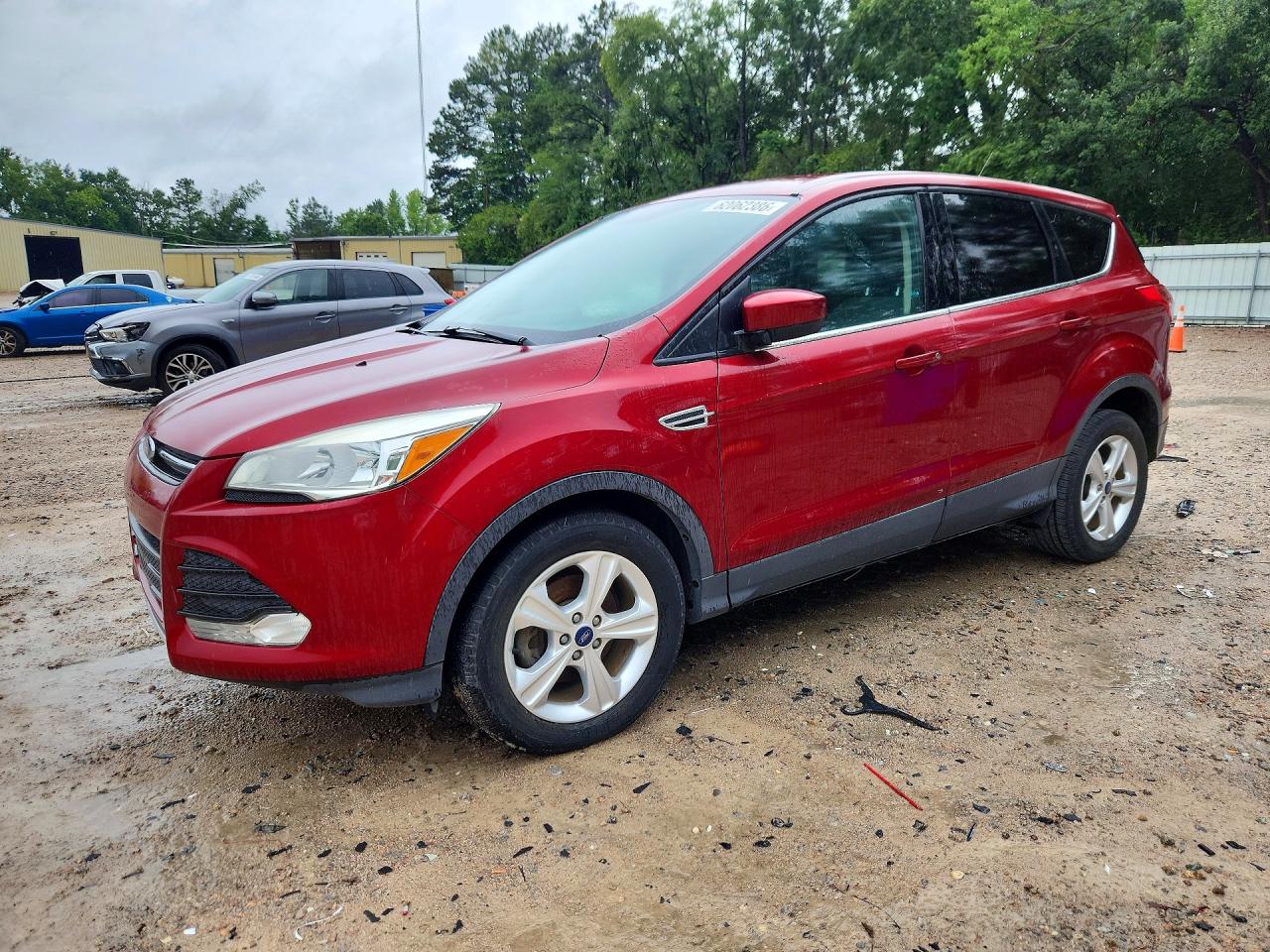 2015 FORD ESCAPE SE