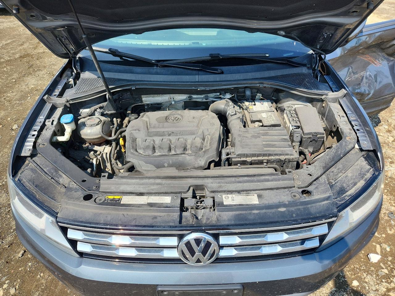 3VV0B7AX3JM119868 · 2018 VOLKSWAGEN TIGUAN · 12/13