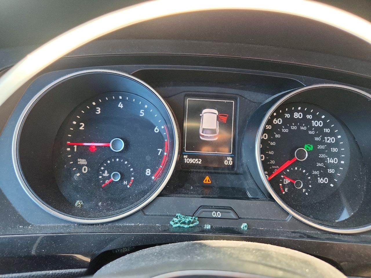 3VV0B7AX3JM119868 · 2018 VOLKSWAGEN TIGUAN · 9/13