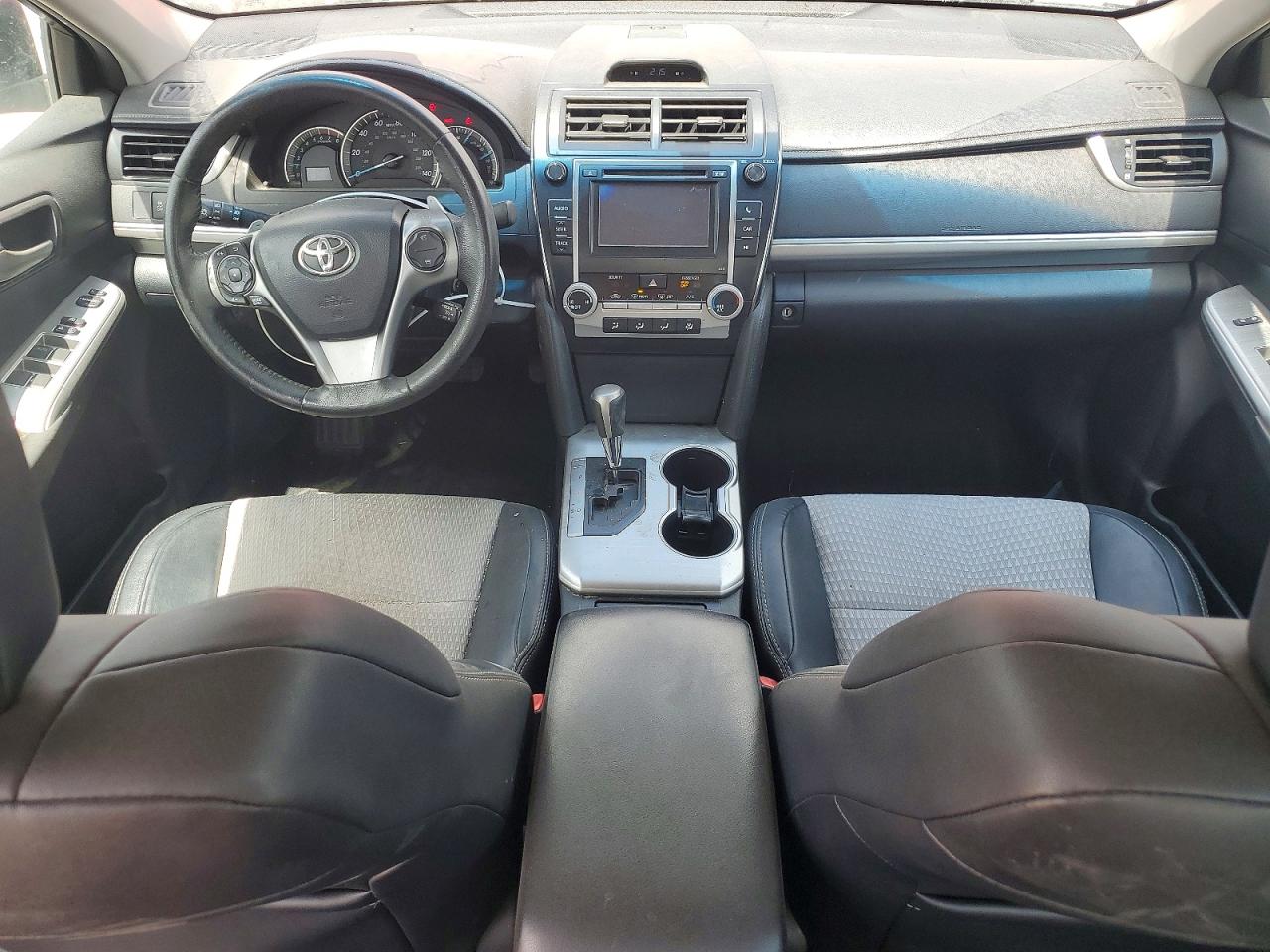 4T1BF1FK9CU598412 · 2012 TOYOTA CAMRY · 8/13