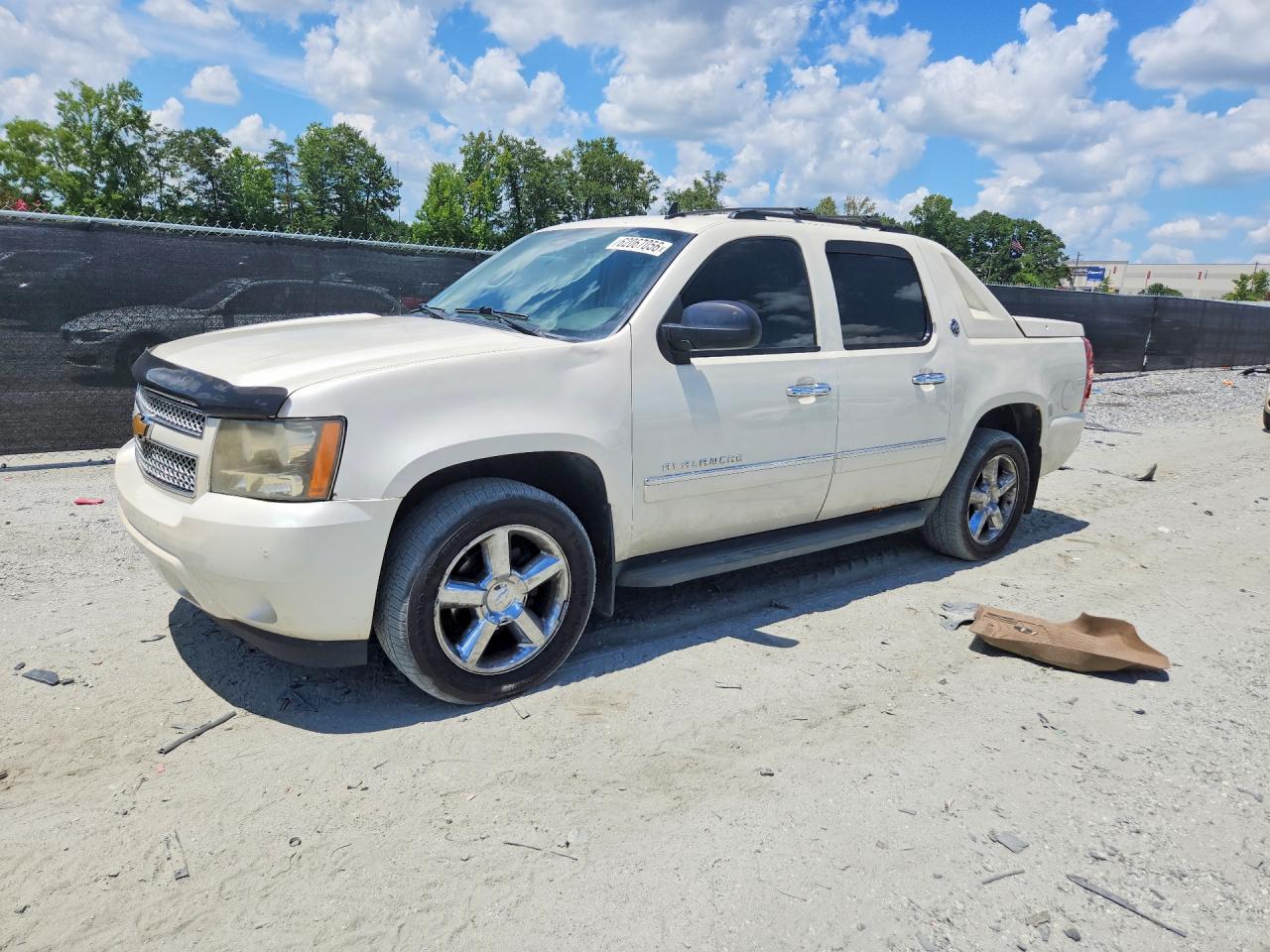 3GNTKGE77DG339661 · 2013 CHEVROLET AVALANCHE