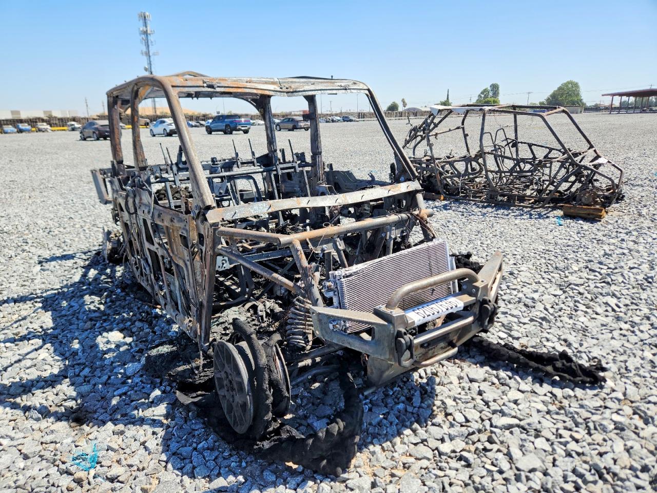 3NSX6W1R3SM192686 · 2025 POLARIS RANGER