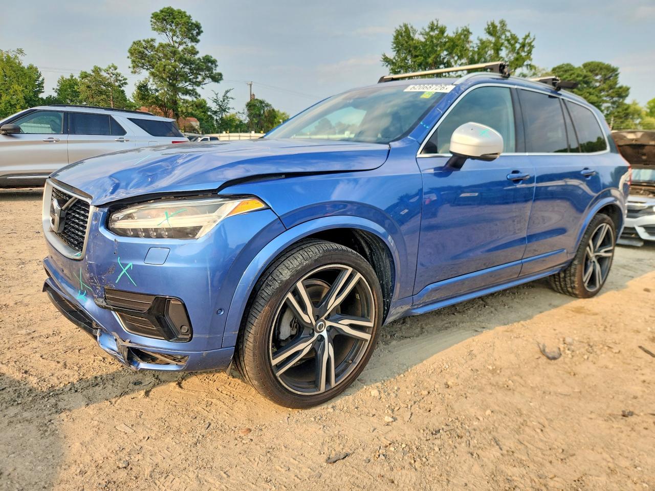 YV4A22PM5G1081470 · 2016 VOLVO XC90