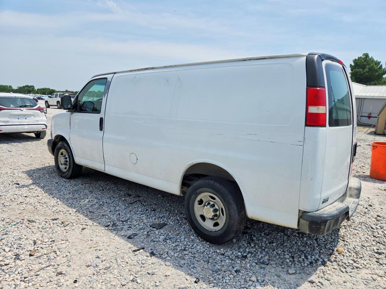 1GCWGFBAXD1185933 · 2013 CHEVROLET EXPRESS G2500 · 2/12