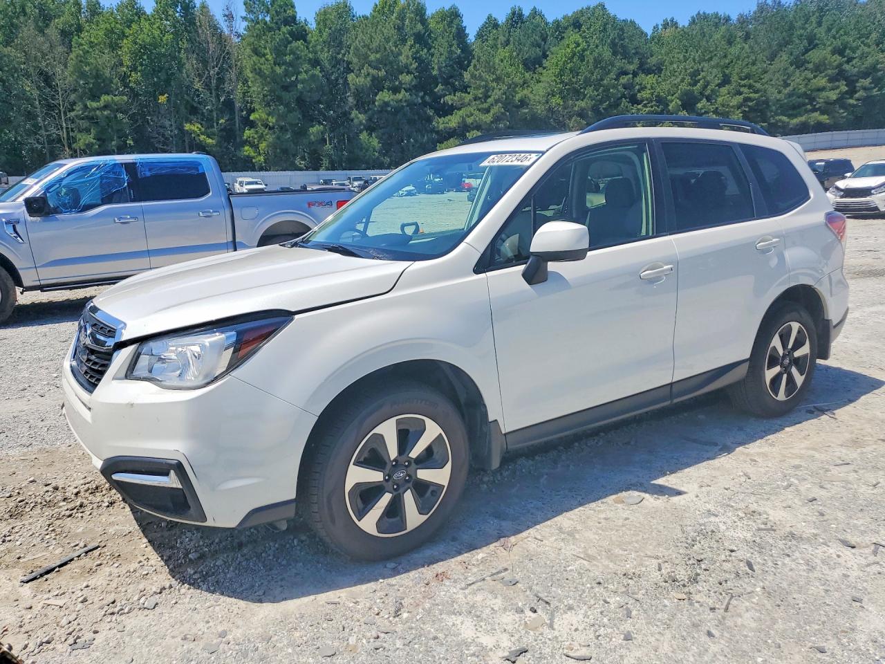 JF2SJAGC8JH473273 · 2018 SUBARU FORESTER