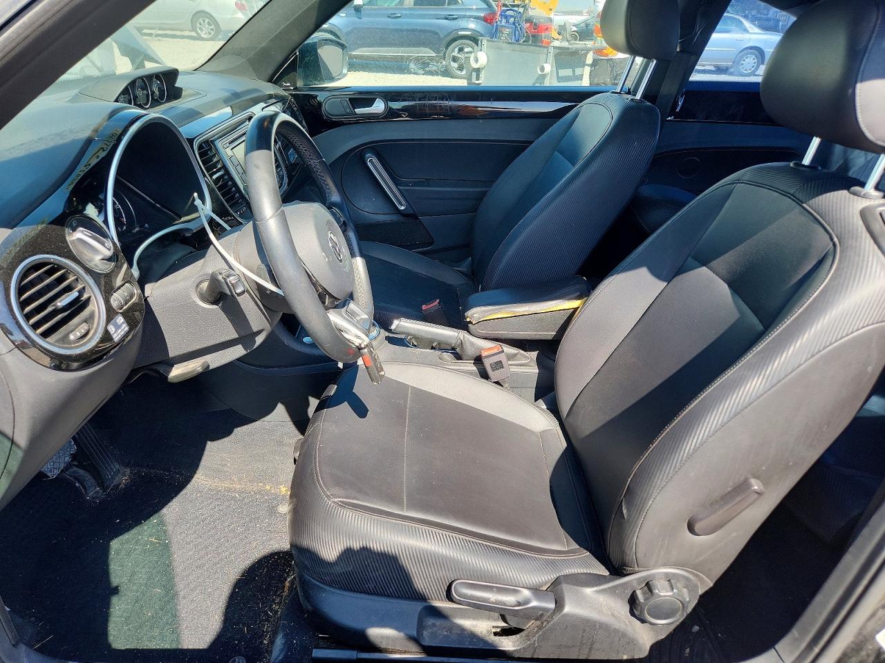 3VWJL7AT8DM619457 · 2013 VOLKSWAGEN BEETLE · 7/12