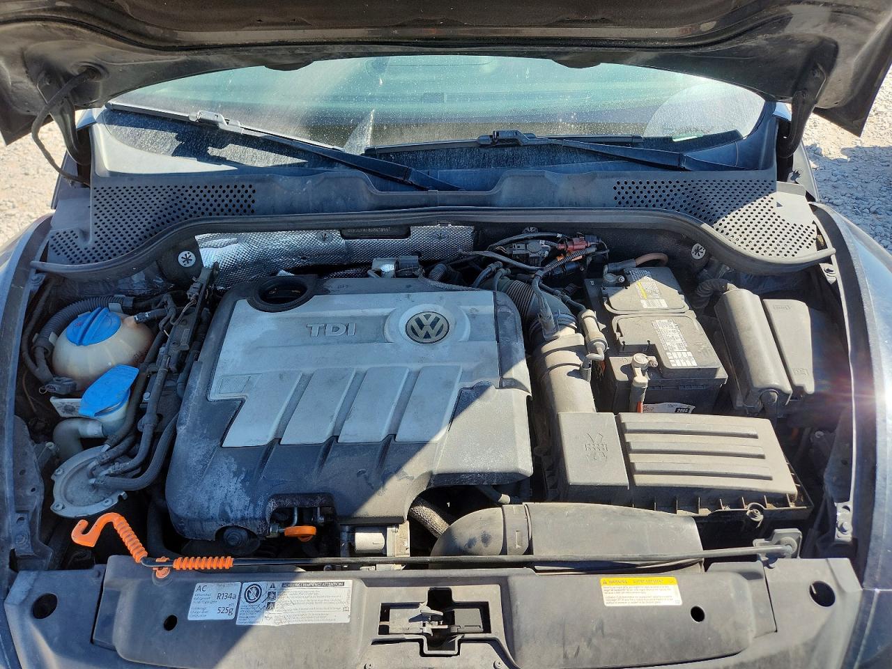 3VWJL7AT8DM619457 · 2013 VOLKSWAGEN BEETLE · 11/12