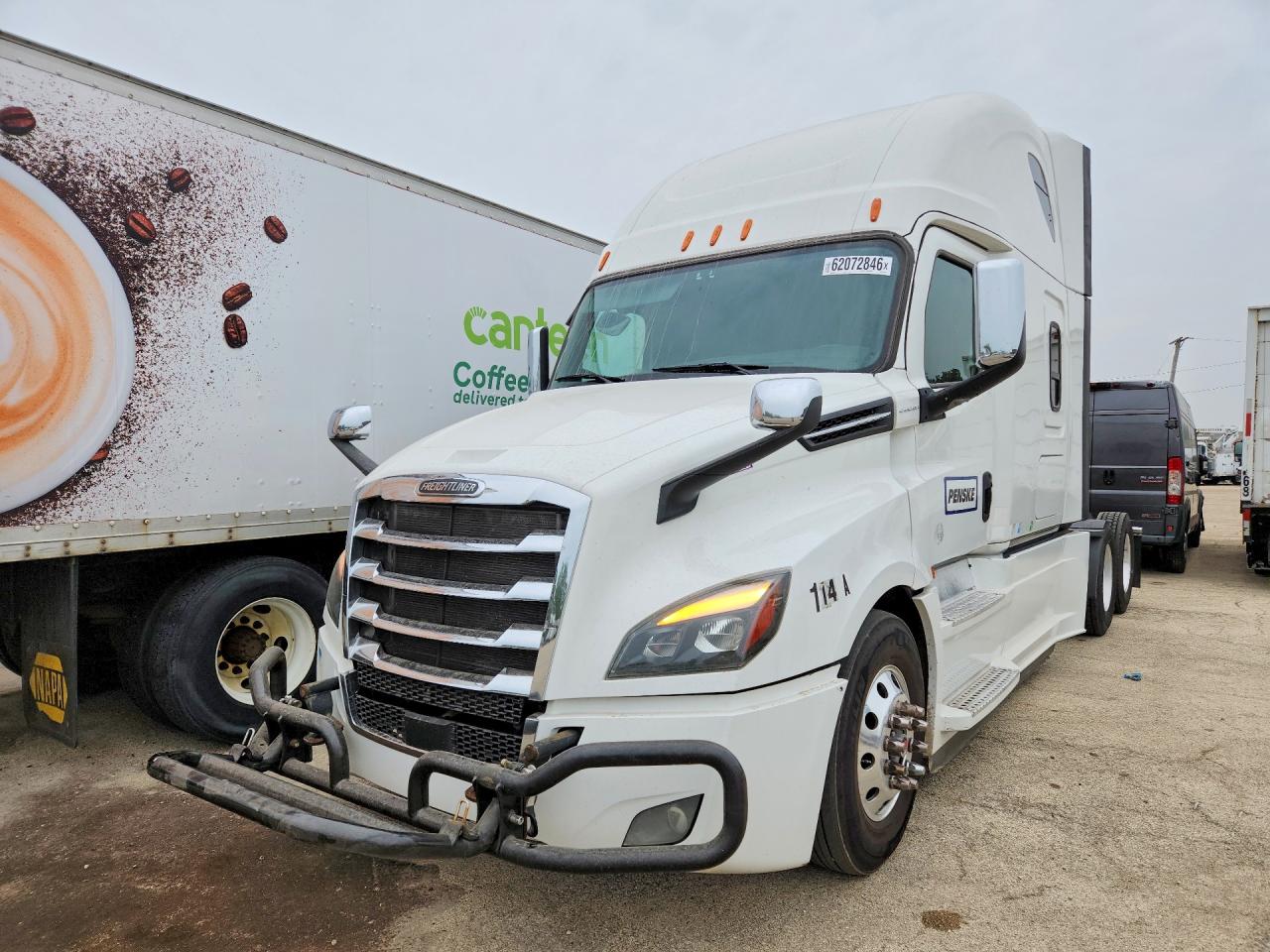 1FUJHHDR8LLLH5176 · 2020 FREIGHTLINER CASCADIA 126