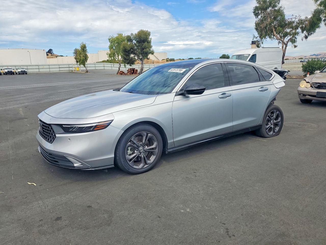 1HGCY2F63RA008003 · 2024 HONDA ACCORD HYBRID EX-L