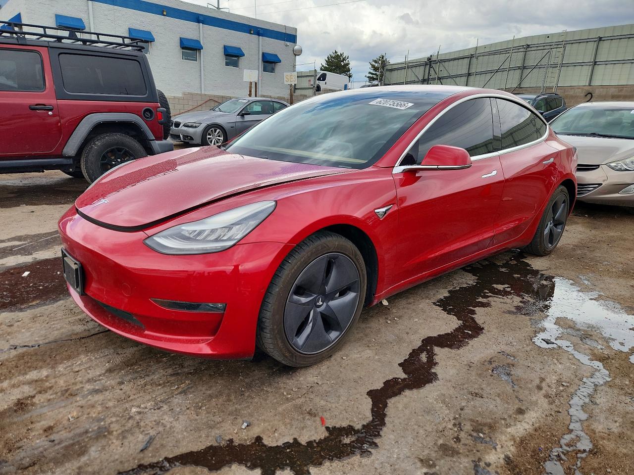 5YJ3E1EB9KF144813 · 2019 TESLA MODEL 3
