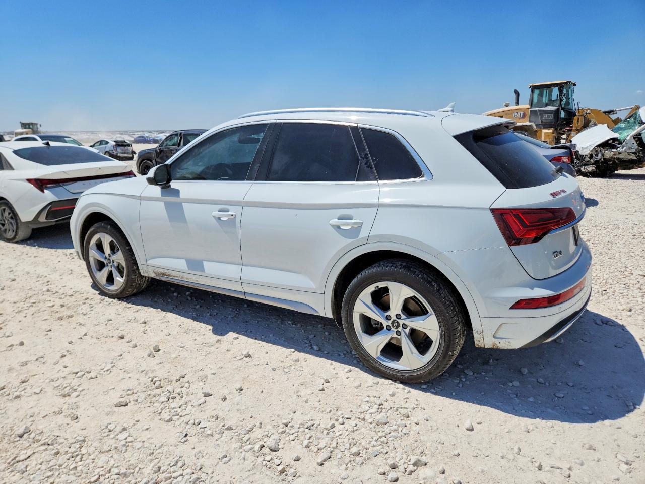 WA1BAAFY6M2031640 · 2021 AUDI Q5 · 2/12
