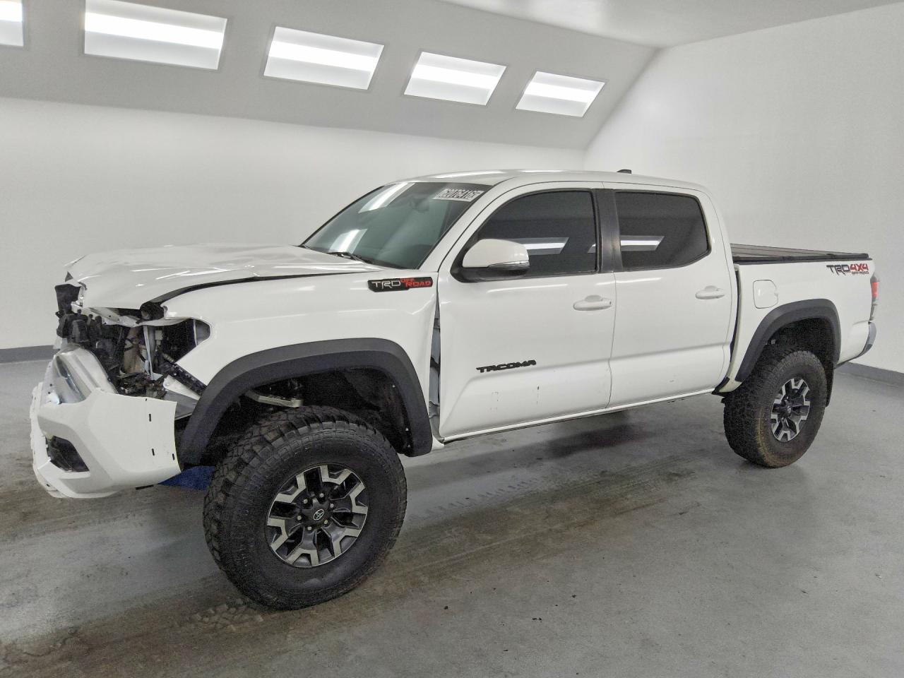 3TMCZ5AN3PM609035 · 2023 TOYOTA TACOMA
