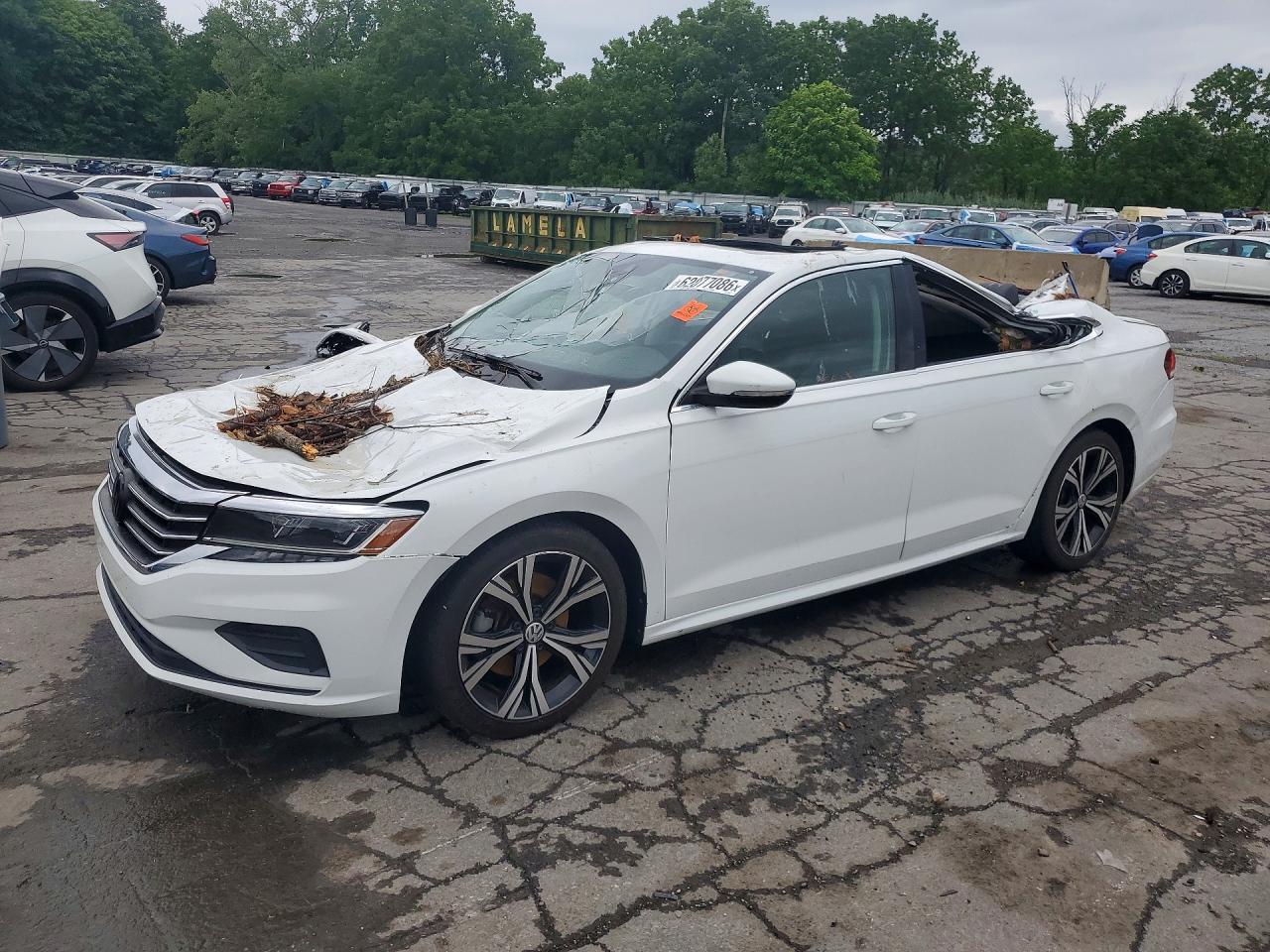 2022 VOLKSWAGEN PASSAT
